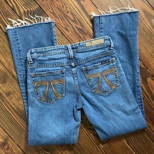 Seven Jeans 7 Classic Flare Medium wash sz 27